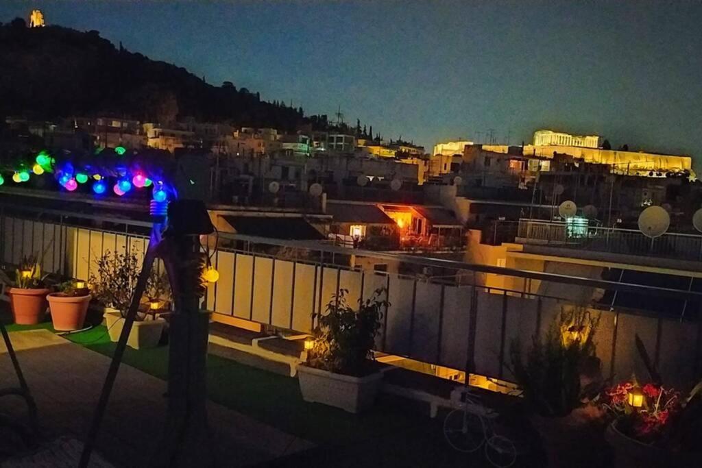 Rooftop Studio, Acropolis View! Atenas Exterior foto